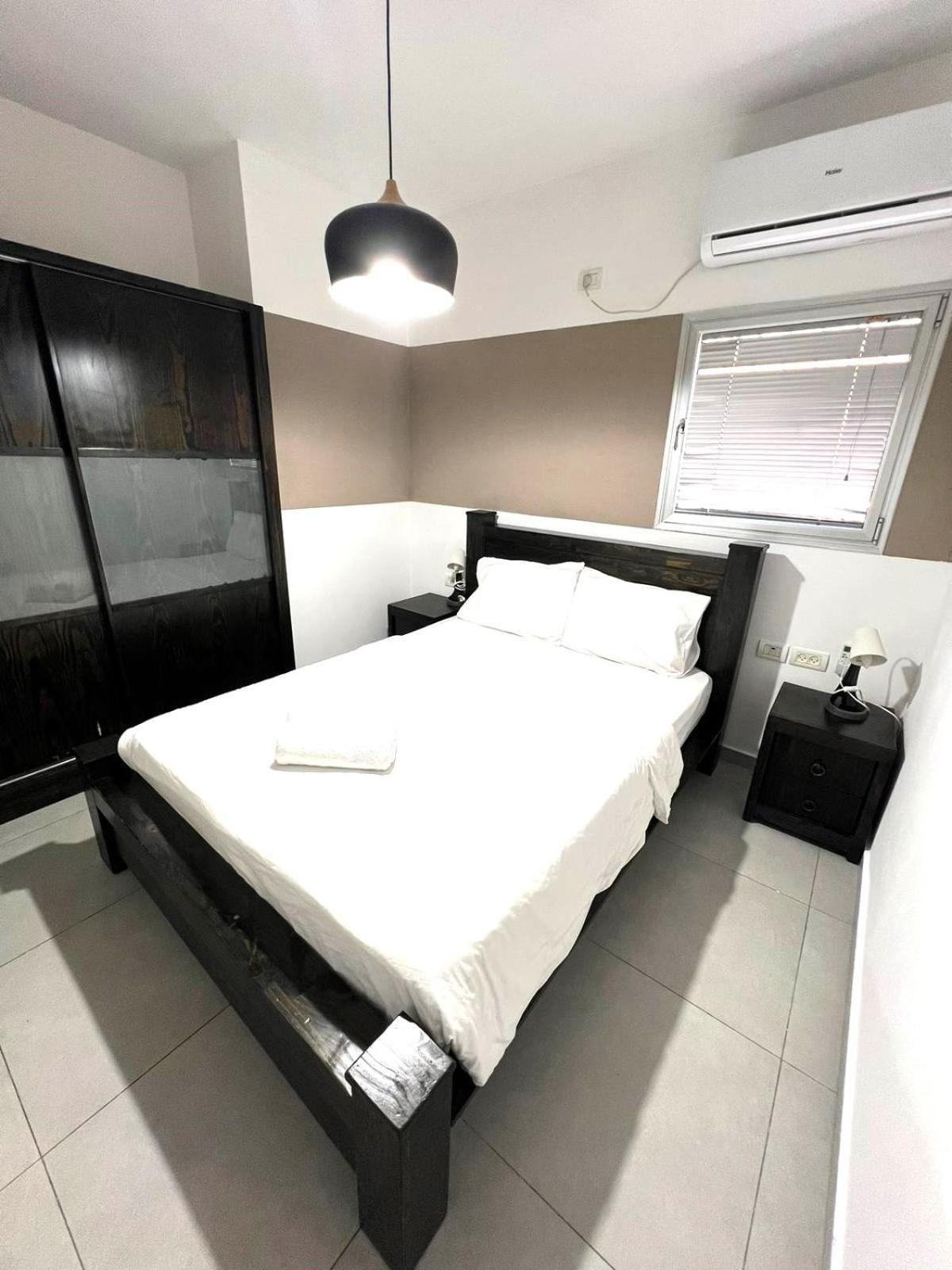 Apartments4You Maria Bat Yam Exterior foto